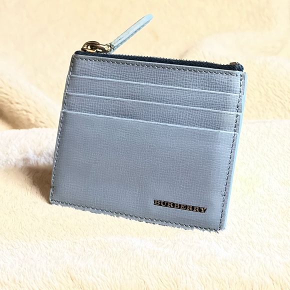 Burberry Baby Blue Croc-Embossed Saffiano Leather Card Case Holder w/zipper - Picture 1 of 7